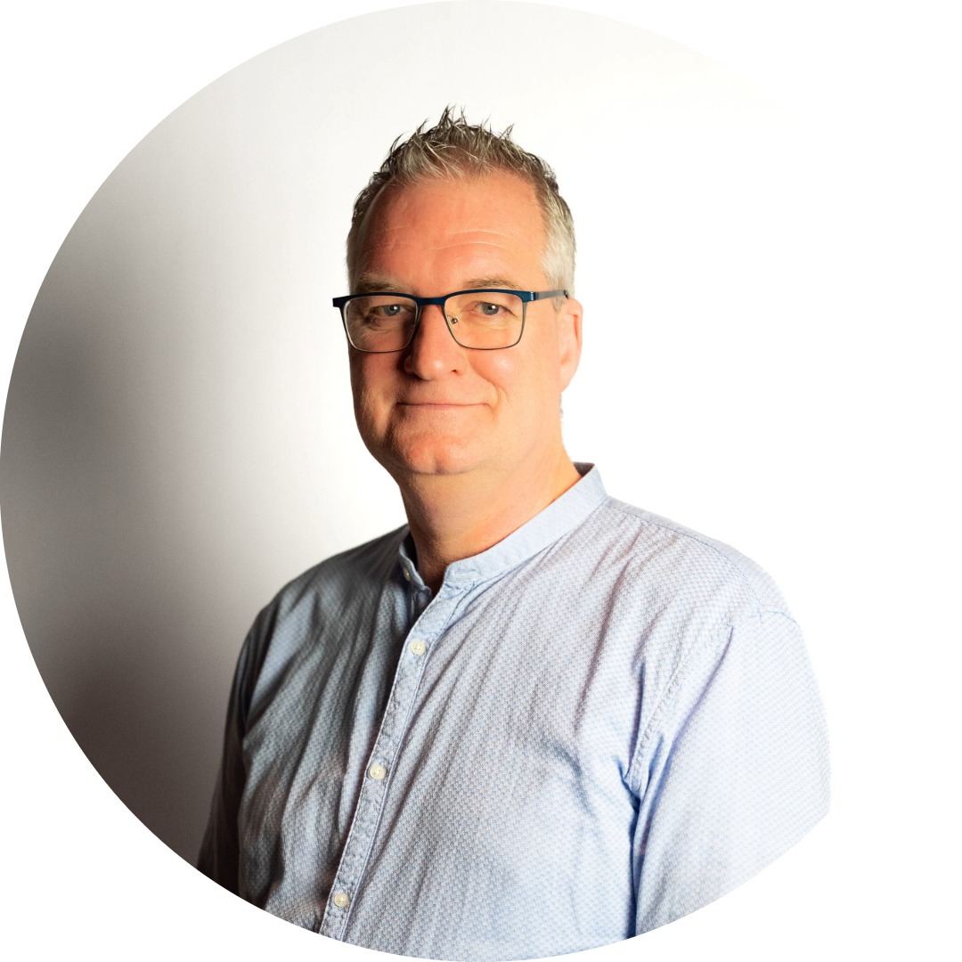 38. John van Nieuwaal